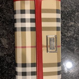 BURBERRY WALLET